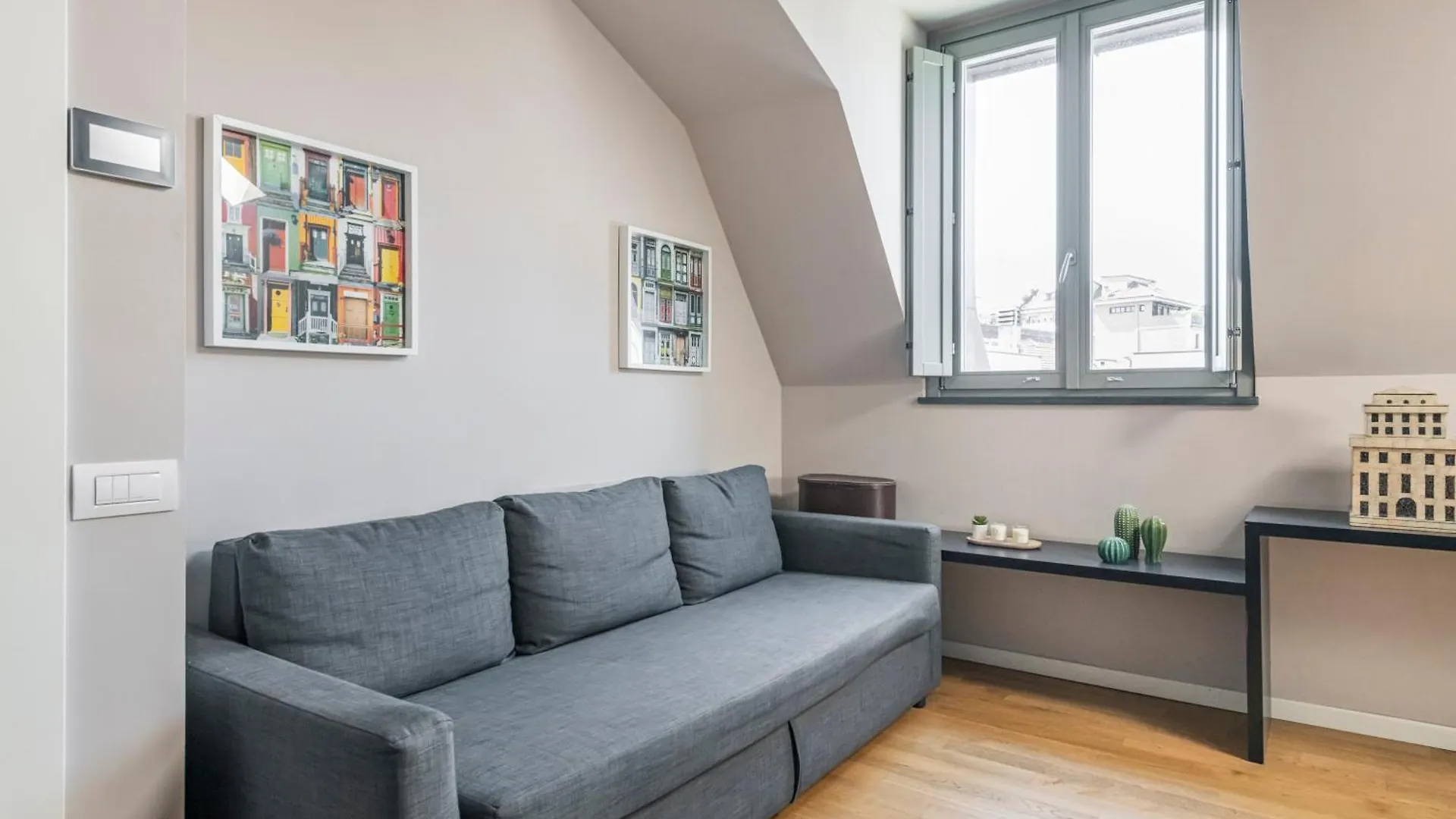 Beautiful Apartment In Chinatown And Sempione 밀라노