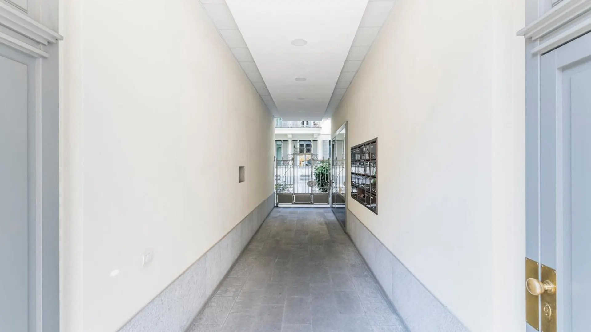 Beautiful Apartment In Chinatown And Sempione Milano
